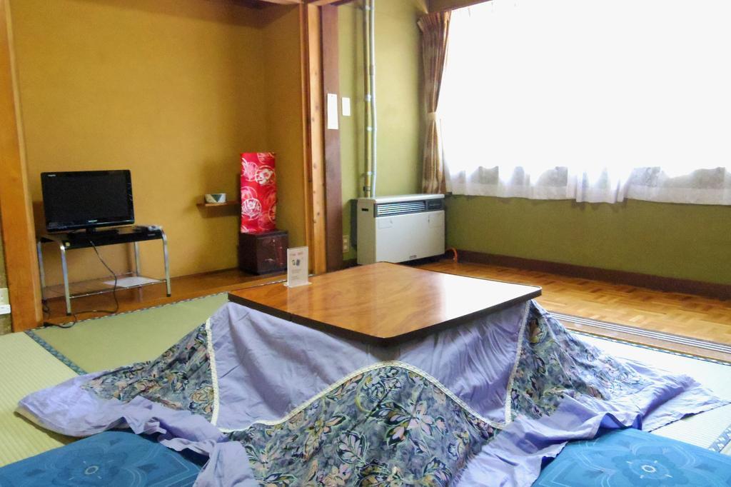 Zero-Project Japan Guesthouse ياماناكاكو الغرفة الصورة